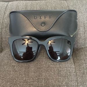 Diff Bella Sunglasses